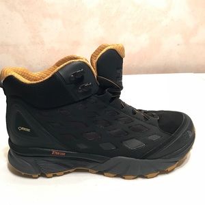 MEN'S ENDURUS HIKE MID GORE-TEX, new out of box.